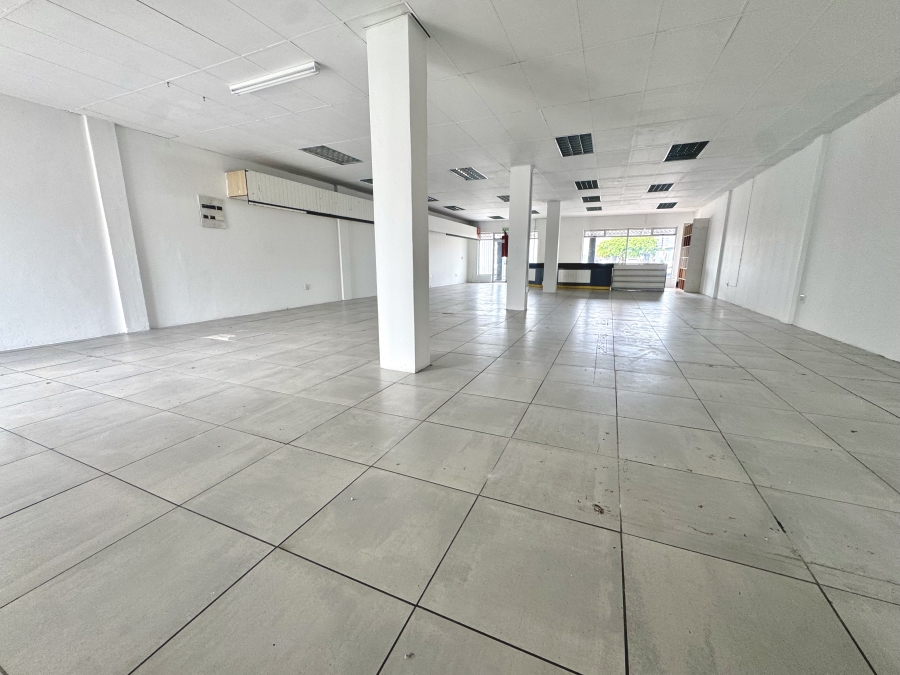 To Let commercial Property for Rent in Parklands Western Cape